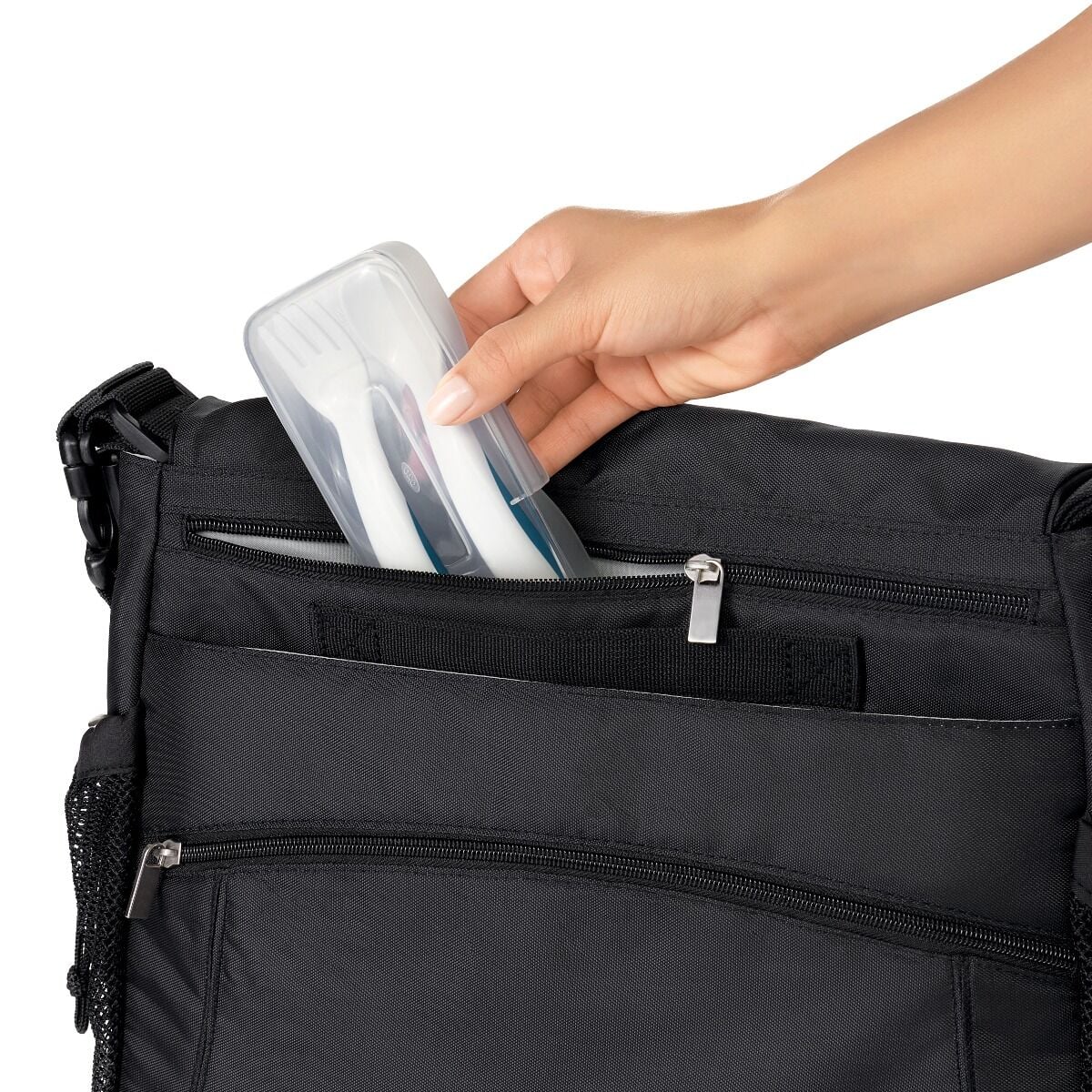 on-the-go-plastic-fork-and-spoon-set-with-travel-case-j8 tot_61139300_4_1.jpg