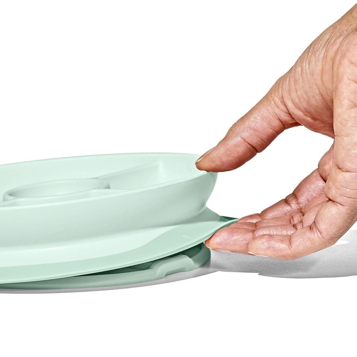 stick-and-stay-suction-divided-plate-n8 tot_61163500_stick-and-stay-divided-plate-opal_pdp_03.jpg