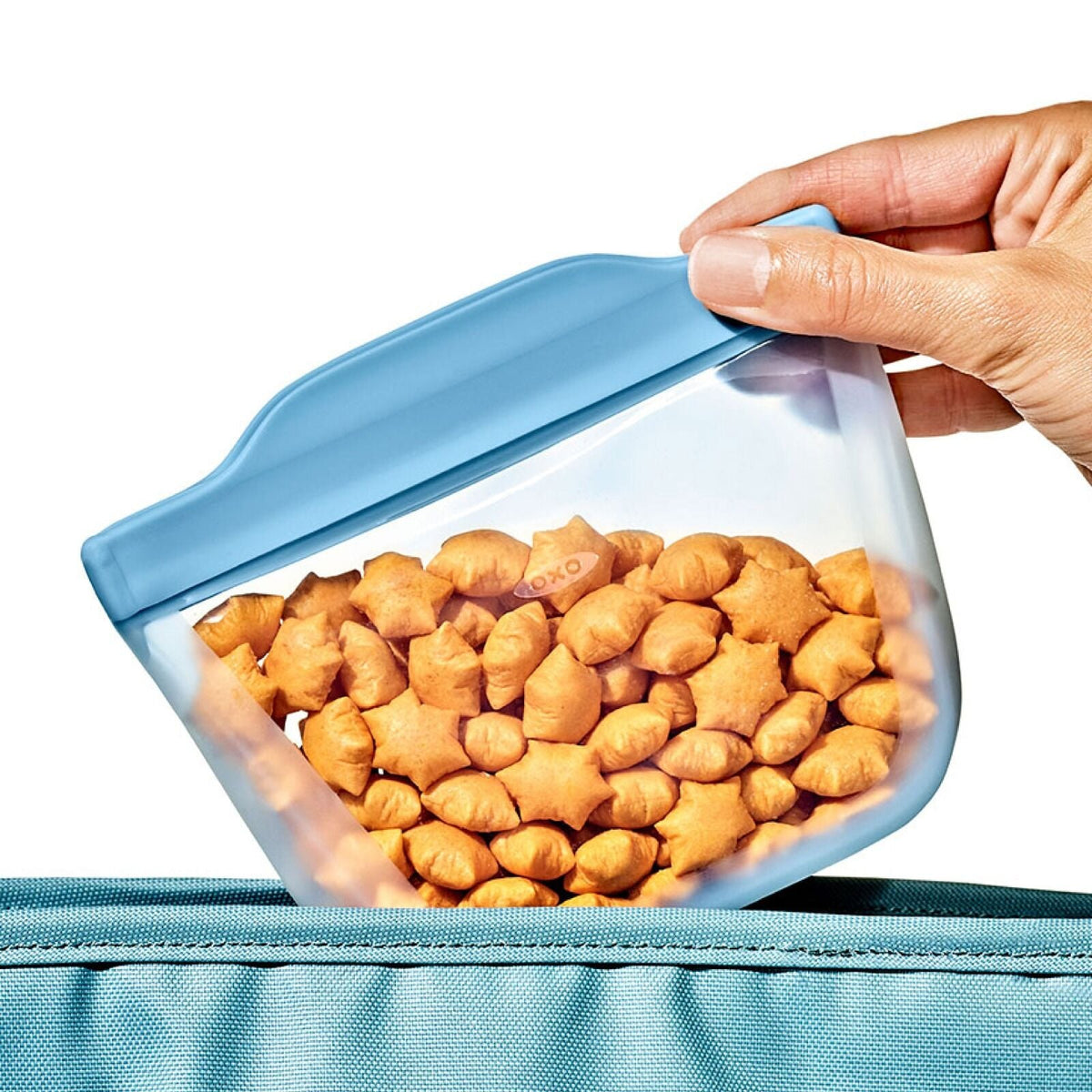 tot-silicone-reusable-bags-2-piece-mixed-snack-set-z1 tot_61166200_2pcbagcupsnackset-dusk_pdp_02.jpg