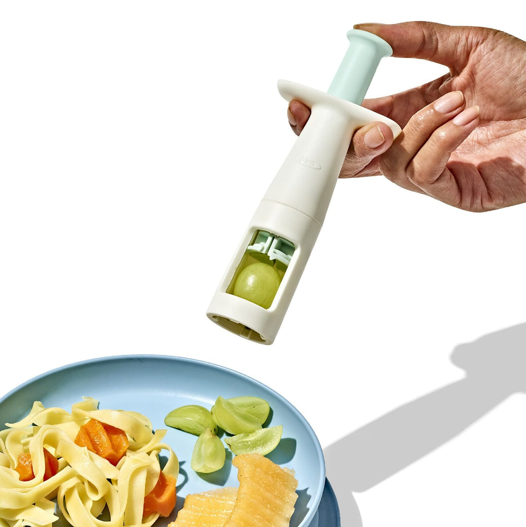 cut-and-prep-set-3-piece-e5 tot_61176700_baby-food-prep-set_pdp_05.jpeg