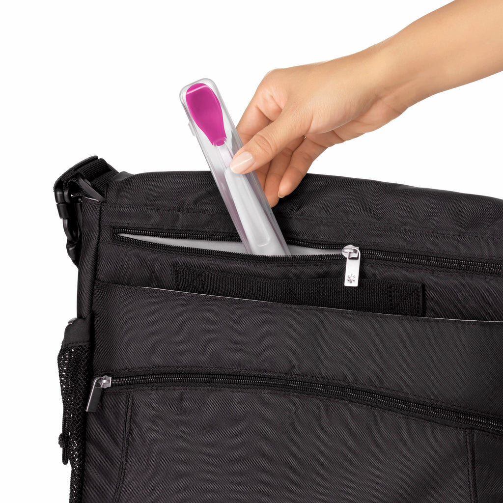 on-the-go-feeding-spoon-d7 tot_6147700_4_1_.jpg