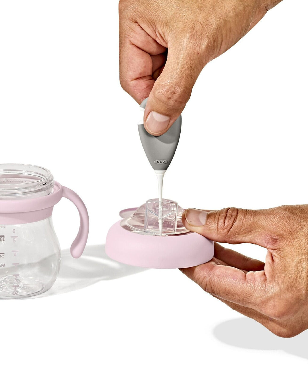 cleaning-set-for-straw-and-sippy-cup-f2 tot_62174500_cleaning-set-straw-sippy-cup_pdp_macys_05.jpeg
