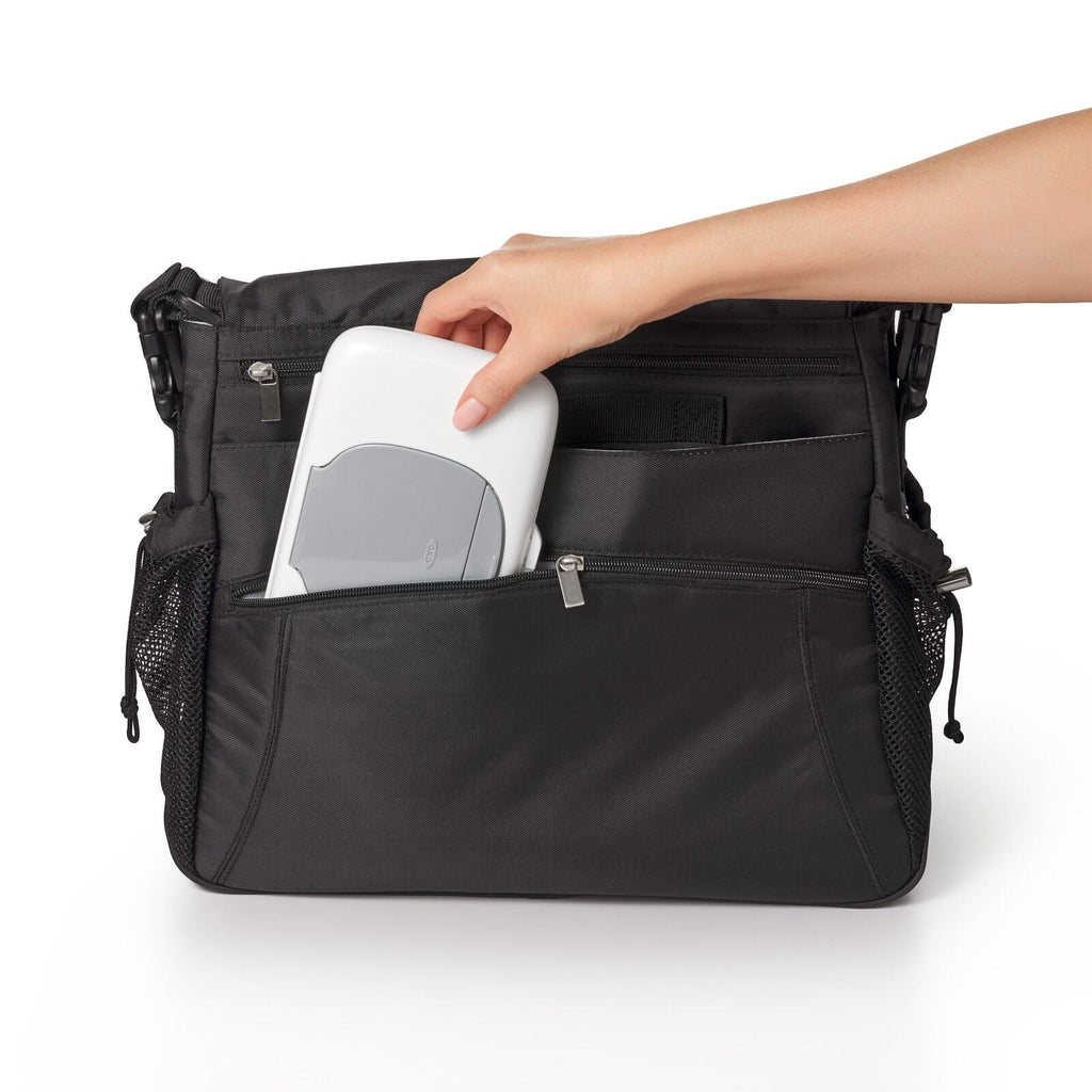 on-the-go-wipes-dispenser-gray-n1 tot_63101700_4b_-_rgb.jpg