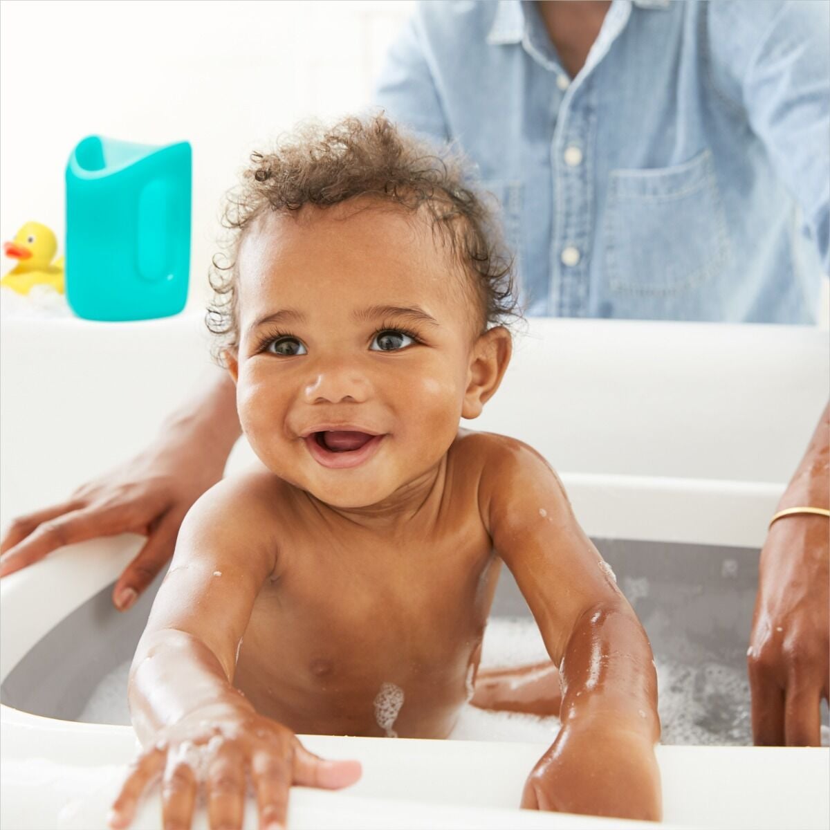 shampoo-rinser-d4 tot_63151800_8b.jpg