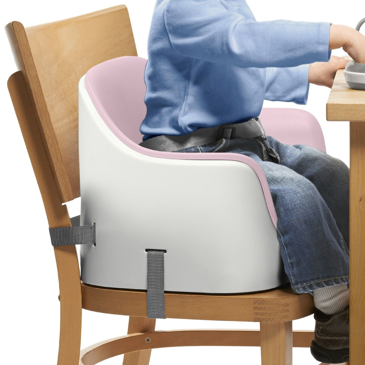 nest-booster-seat-2-0-d6 tot_63172700_nest_2_blossom_pdp_02.jpeg