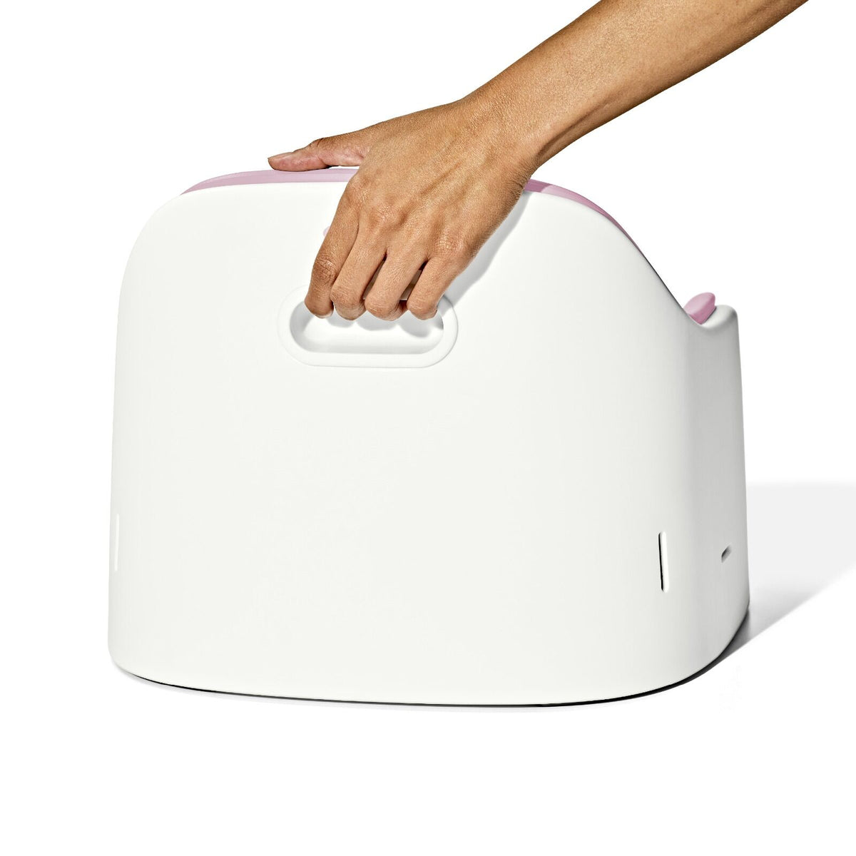 nest-booster-seat-2-0-d6 tot_63172700_nest_2_blossom_pdp_06.jpeg